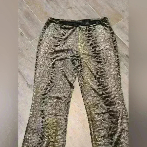 NWT Express Textured Animal Print Pant - Picture 6 of 15